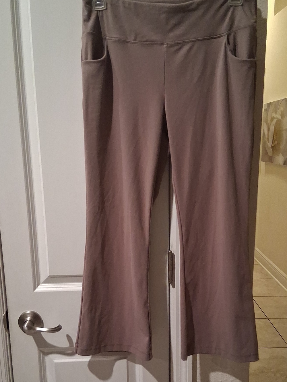Women’s Taupe Wide-Leg Active Pants